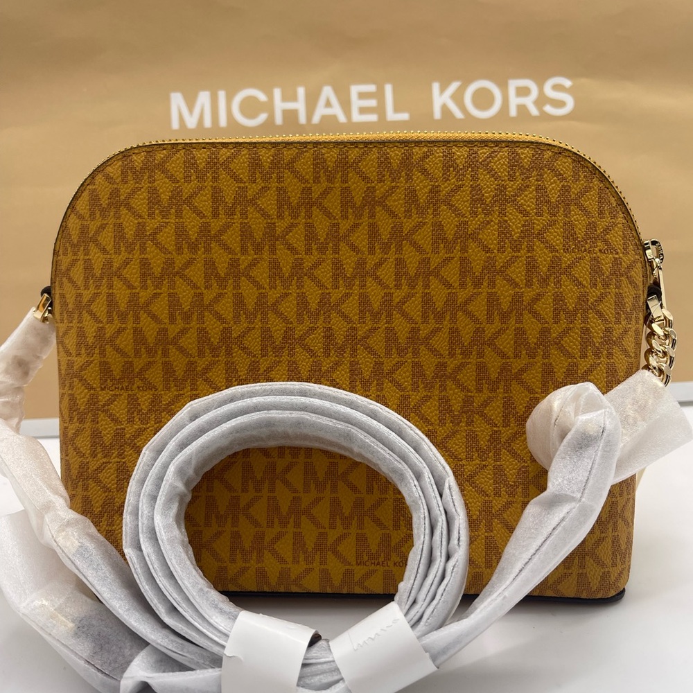 Michael Kors Jet Set Travel Md Logo Dome Crossbody XCROSS XBODY
Marigold 
NWT - Picture 3 of 16